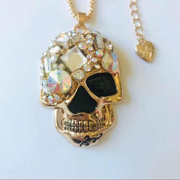 Betsey Johnson Jewelry - Gold Crystal Skull